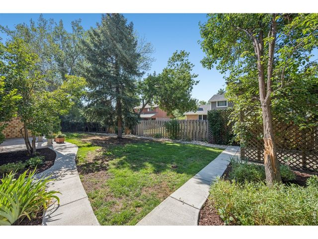 619 Crawford Cir, Longmont, CO 80504