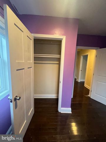 4243 DIX ST NE, Washington, DC 20019