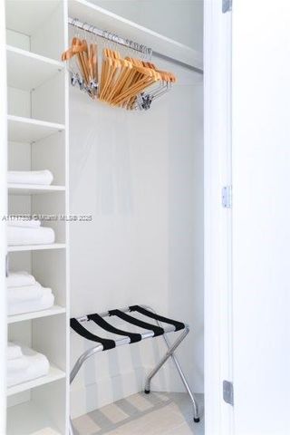 4010 S Ocean Dr R1202, Hollywood, FL 33019