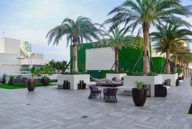 4010 S Ocean Dr R1202, Hollywood, FL 33019