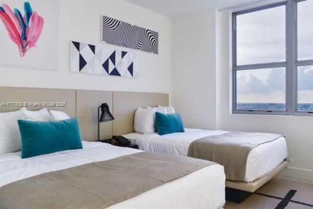 4010 S Ocean Dr R1202, Hollywood, FL 33019