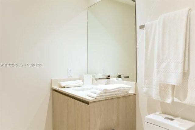 4010 S Ocean Dr R1202, Hollywood, FL 33019