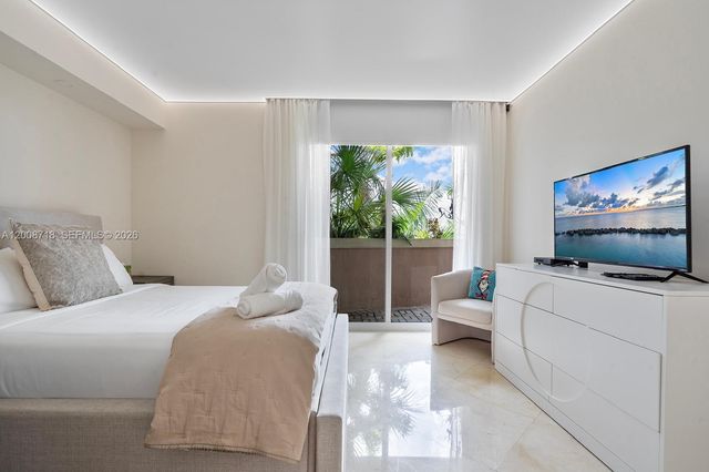 17555 Atlantic Blvd 508, Sunny Isles Beach, FL 33160