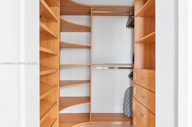 17555 Atlantic Blvd 508, Sunny Isles Beach, FL 33160