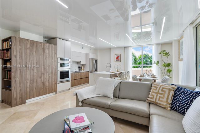 17555 Atlantic Blvd 508, Sunny Isles Beach, FL 33160