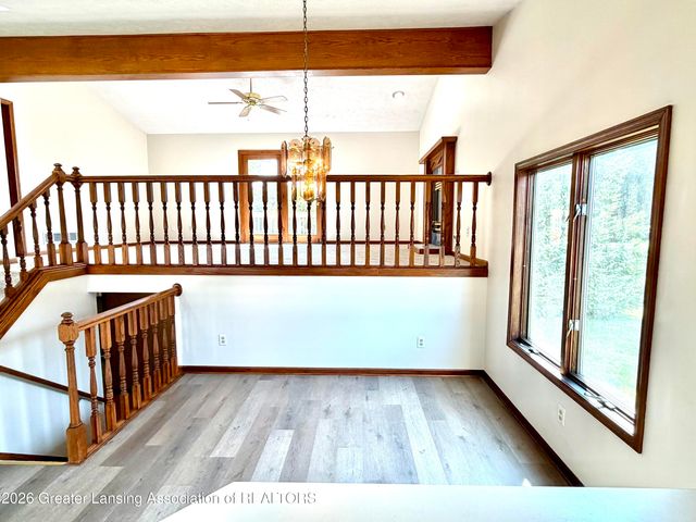 1114 Wolf Run Drive, Lansing, MI 48917
