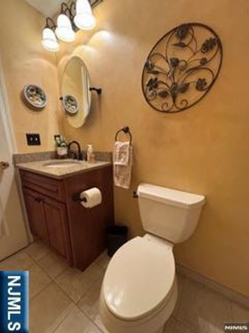 655 Plum Terrace, Mahwah, NJ 07430