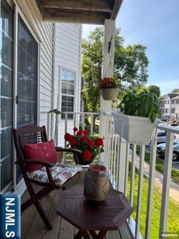 655 Plum Terrace, Mahwah, NJ 07430