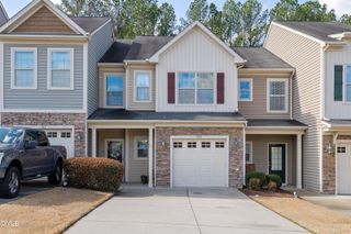 105 Beaconwood Lane, Holly Springs, NC 27540