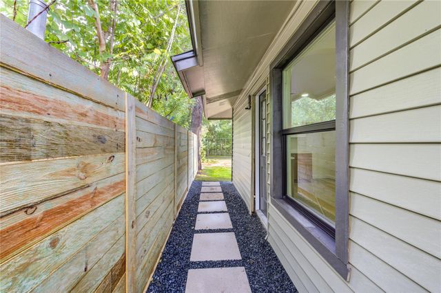 6527 Beekman Road, Houston, TX 77021