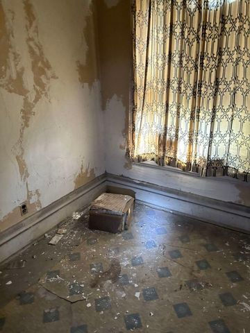 6932 S Eggleston Avenue, Chicago, IL 60621