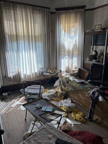 6932 S Eggleston Avenue, Chicago, IL 60621