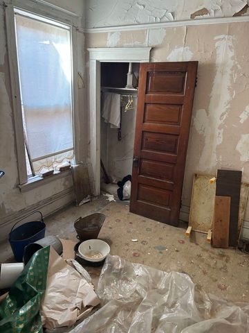 6932 S Eggleston Avenue, Chicago, IL 60621