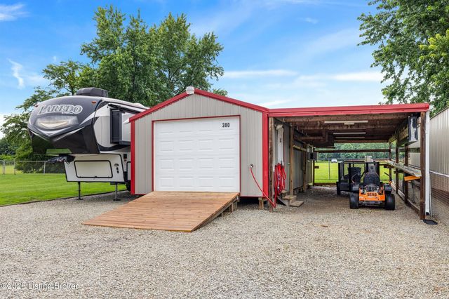 380 Oakrun Dr, Mt Washington, KY 40047