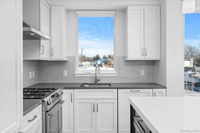 422 E Boston Post Road 302, Mamaroneck, NY 10543