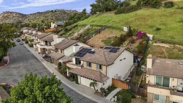 1620 Madrone Gln, Escondido, CA 92027