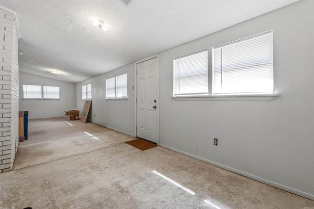 6031 Gribble Road, Jacksonville, AR 72076