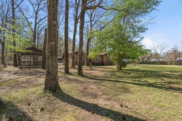 6031 Gribble Road, Jacksonville, AR 72076