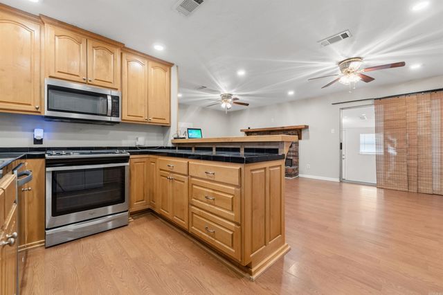 6031 Gribble Road, Jacksonville, AR 72076