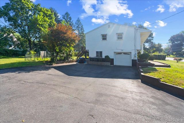 12 Flitt Street, West Nyack, NY 10994