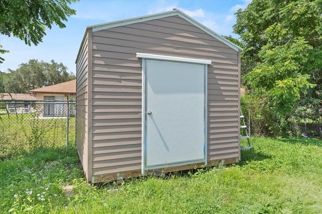 3393 AVENUE J NW, Winter Haven, FL 33881