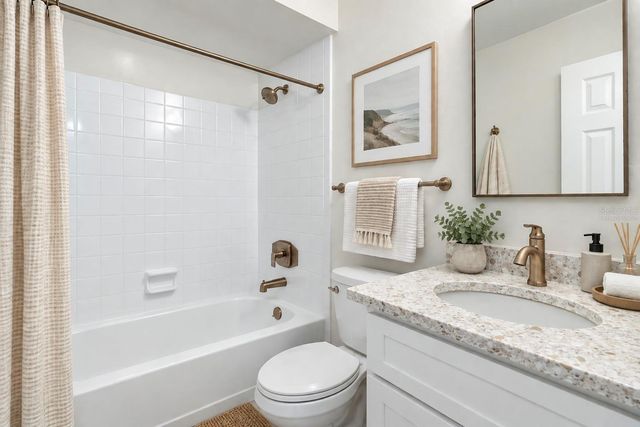 330 E EVERGREEN AVENUE, Longwood, FL 32750
