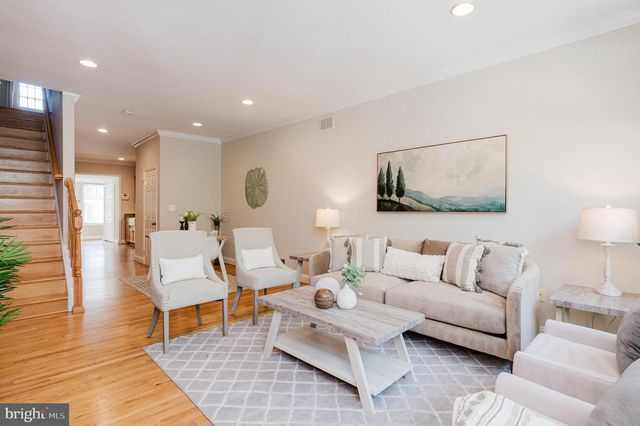 3013 EASTERN AVE, Baltimore, MD 21224