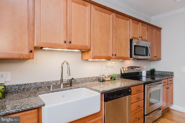 3013 EASTERN AVE, Baltimore, MD 21224