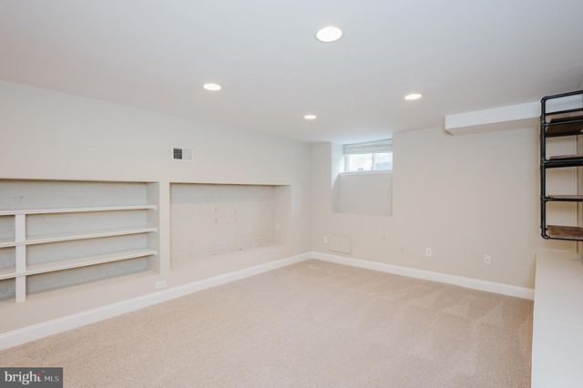 3013 EASTERN AVE, Baltimore, MD 21224