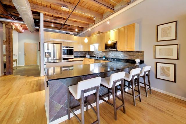520 W Huron Street 614, Chicago, IL 60654