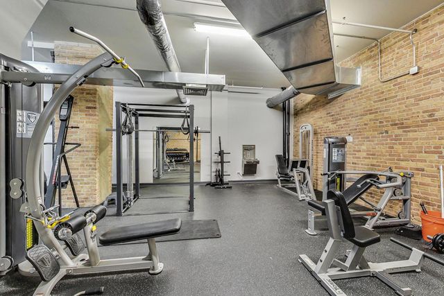 520 W Huron Street 614, Chicago, IL 60654