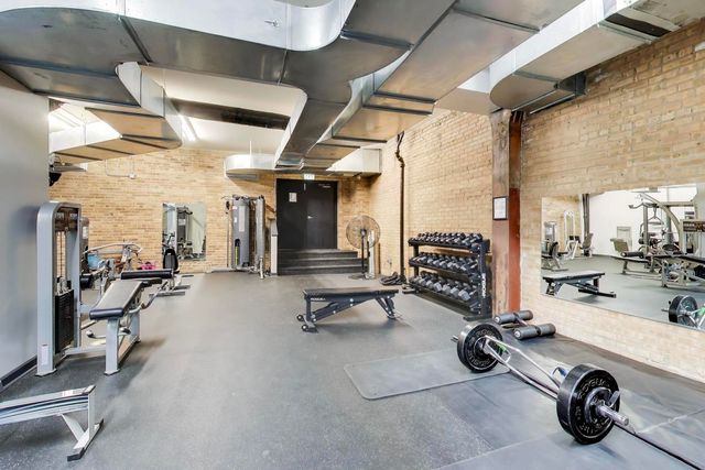 520 W Huron Street 614, Chicago, IL 60654
