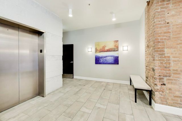 520 W Huron Street 614, Chicago, IL 60654