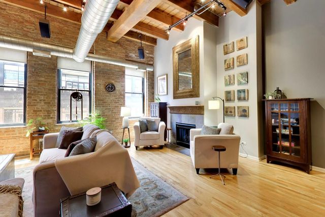 520 W Huron Street 614, Chicago, IL 60654