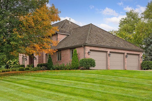 10500 Niblick Lane, Eden Prairie, MN 55347