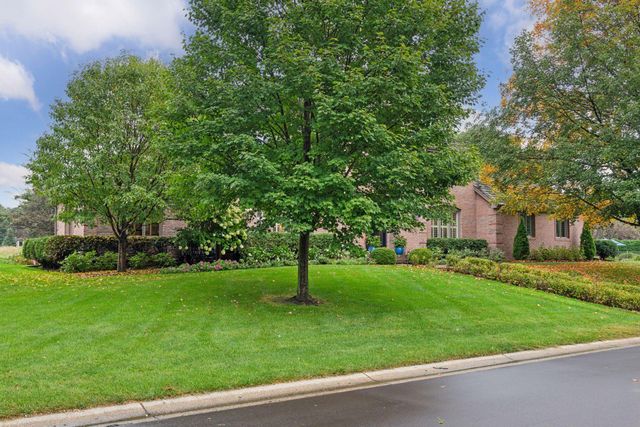 10500 Niblick Lane, Eden Prairie, MN 55347