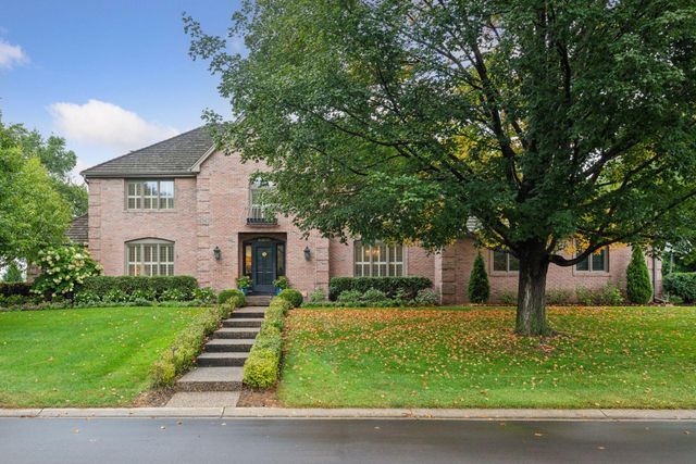 10500 Niblick Lane, Eden Prairie, MN 55347