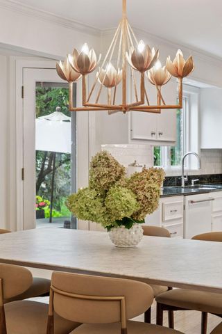 10500 Niblick Lane, Eden Prairie, MN 55347