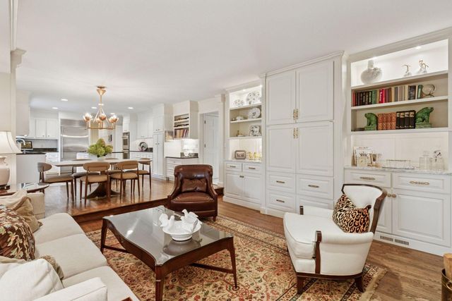 10500 Niblick Lane, Eden Prairie, MN 55347