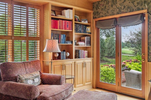 10500 Niblick Lane, Eden Prairie, MN 55347