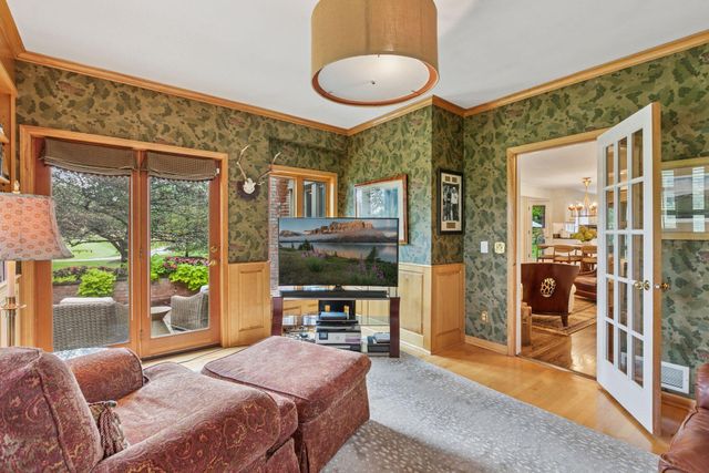 10500 Niblick Lane, Eden Prairie, MN 55347