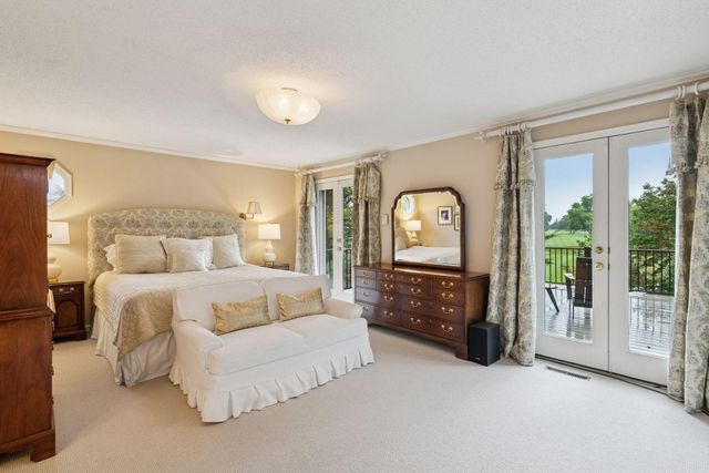 10500 Niblick Lane, Eden Prairie, MN 55347