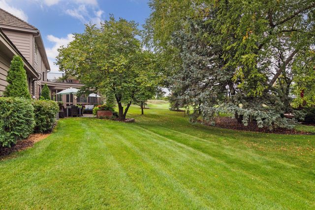 10500 Niblick Lane, Eden Prairie, MN 55347