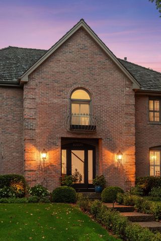 10500 Niblick Lane, Eden Prairie, MN 55347