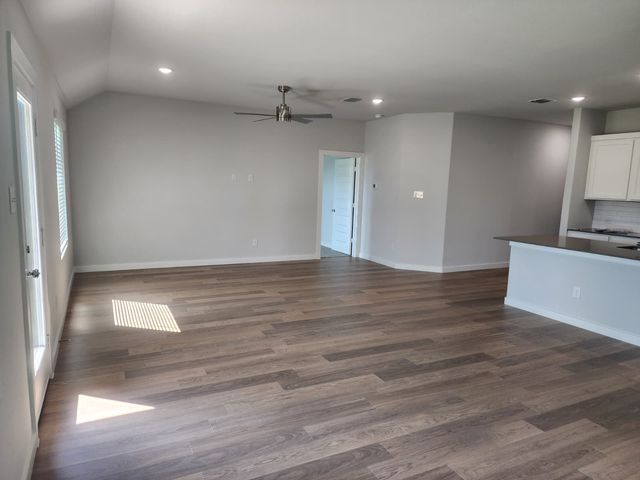 915 Honeydew Lane, Princeton, TX 75071