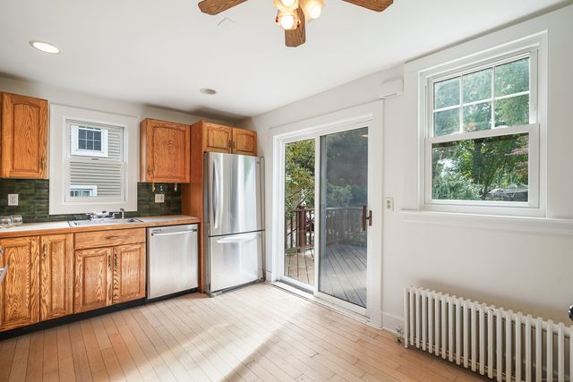 15 Mathews Street, Stamford, CT 06902