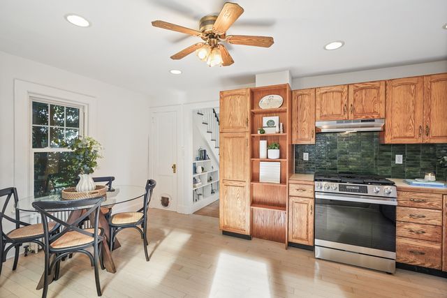 15 Mathews Street, Stamford, CT 06902