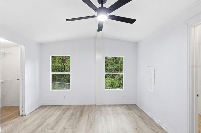 403 ACORN CIRCLE, Fruitland Park, FL 34731