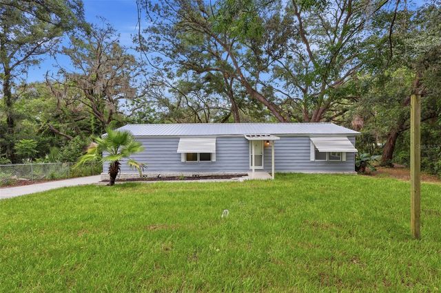 403 ACORN CIRCLE, Fruitland Park, FL 34731