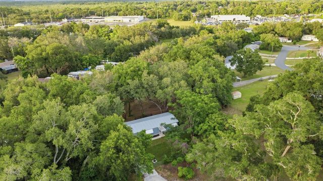403 ACORN CIRCLE, Fruitland Park, FL 34731